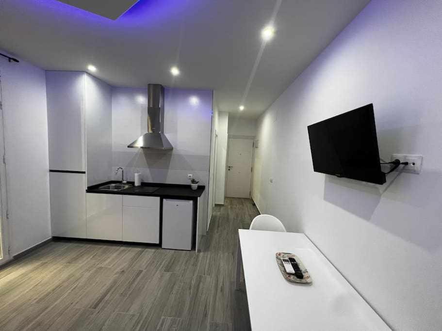 Acogedor Apartamento En Gran Via Madrid Exterior foto