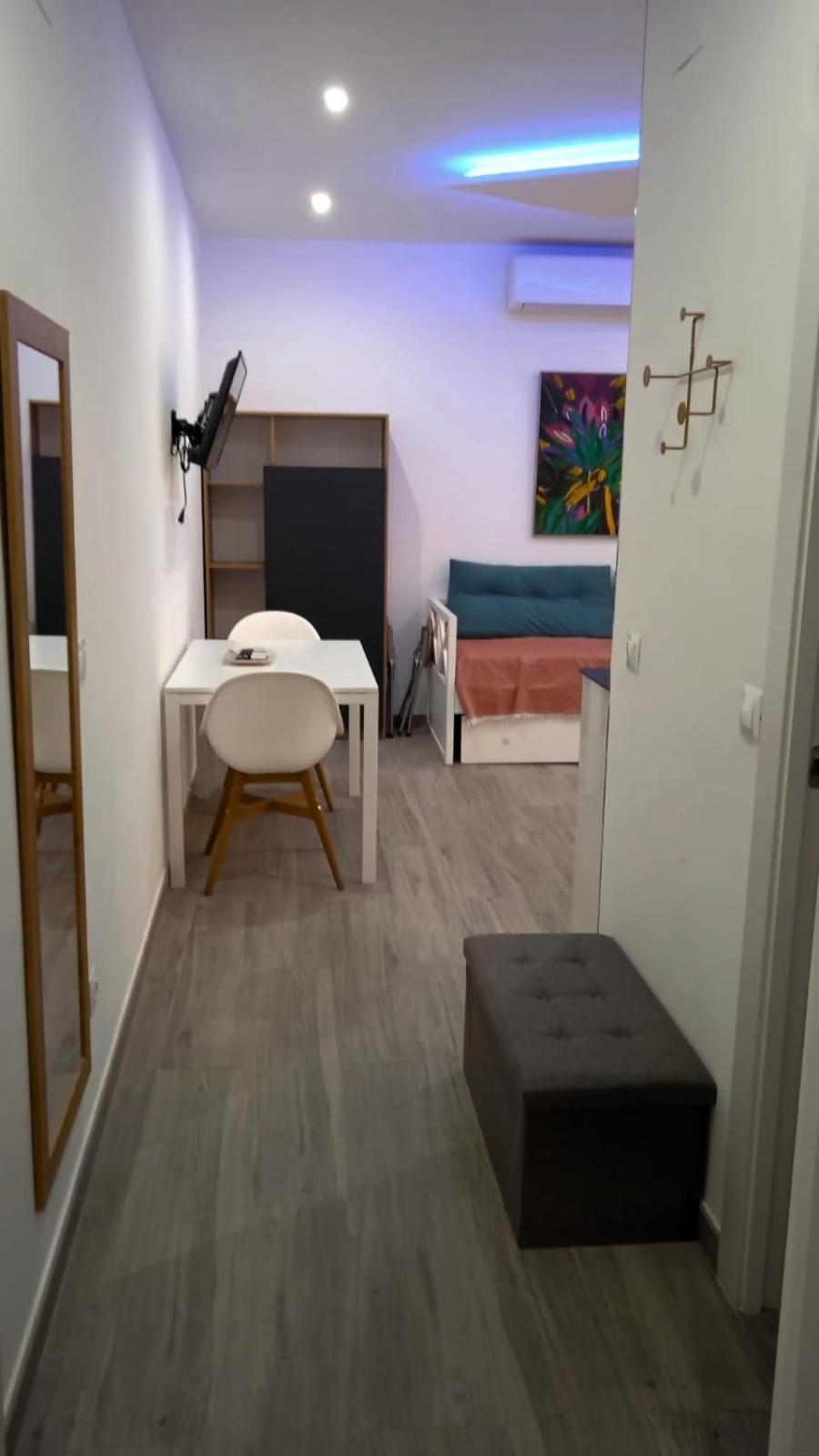 Acogedor Apartamento En Gran Via Madrid Exterior foto